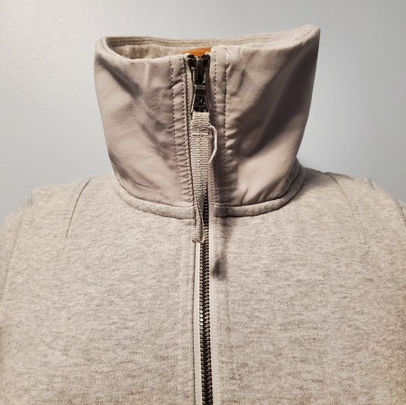Lululemon En Route Light Heather Grey Jacket Athletic Workout Sweatshirt 4 - Picture 3 of 13